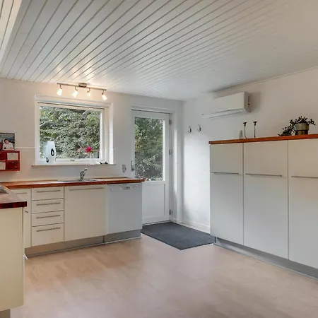 Blabjerggaard - Hennebysvej 58 Hébergement de vacances Henne Strand