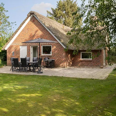 Blabjerggaard - Hennebysvej 58 Hébergement de vacances Henne Strand